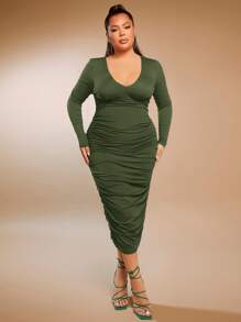 SHEIN SXY فستان ضيق ثنية مقاس كبير - أخضر عسكري - مشاهدة 2
