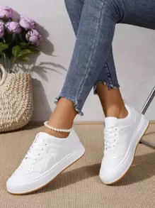 女性白色運動鞋前綁帶板鞋