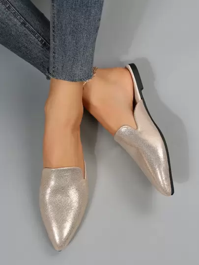 Damskor med spetsiga tå och platta slip-on, vår/sommar/höst, stora storlekar 35-45, nya modeller, mule