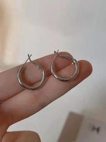 Minimalist Hoop Earrings - Silver - View 3