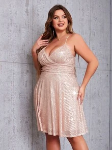 D&M Vestido de tirantes cruzado fruncido de espalda con tira cruzada con lentejuelas - Champán - Ver 4