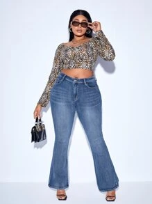 SHEIN SXY Plus High Waist Bleach Wash Flare Leg Jeans - Medium Wash - View 4