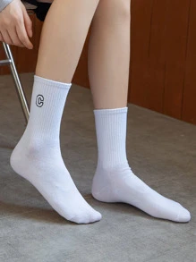 2 pares Calcetines de tripulación con bordado de letra - Blanco y Negro - Ver 4