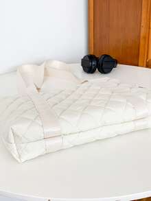 Quilted Shoulder Tote Bag - White - View 5