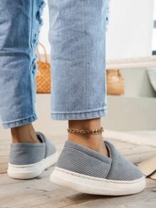 Minimalist Fuzzy Bedroom Slippers - Grey - View 5