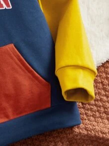 SHEIN Young Boy Color Block Letter Print Long Sleeve Sweatshirt, Casual For Everyday Wear, Suitable For Autumn/Winter - Multicolor - View 3