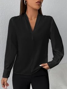 SHEIN PETITE 素色V領襯衫 - 黑色 - 查看 6