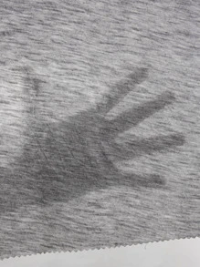 Muchica 落肩上衣和標語圖案機車短褲套裝