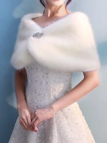 Fur Shawl/Wrap With Long Hair, Winter Warm Fall Clothes For Women - Beige - View 4