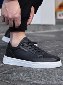 男士字母貼飾前綁帶板鞋 - 黑色 - 查看 4