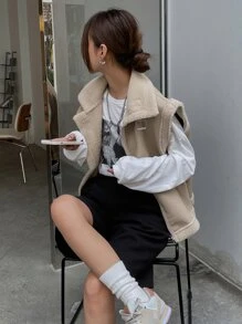 DAZY Contrast Trim Zip Up PU Vest Coat - Khaki - View 4