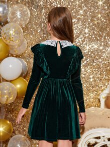 SHEIN Girls Guipure Lace Collar Ruffle Trim Velvet Dress - Dark Green - View 2