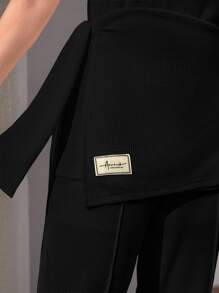 Seusyu Patched Detail Belted Tee & Seam Front Trousers - Black - View 3