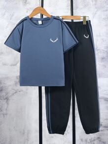 SHEIN Tween Boy Antler Print Tee & Contrast Side Seam Sweatpants - Blue - View 8