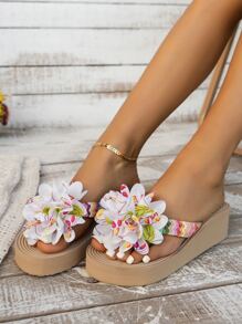 花朵裝飾坡跟涼鞋 - 彩色 - 查看 2