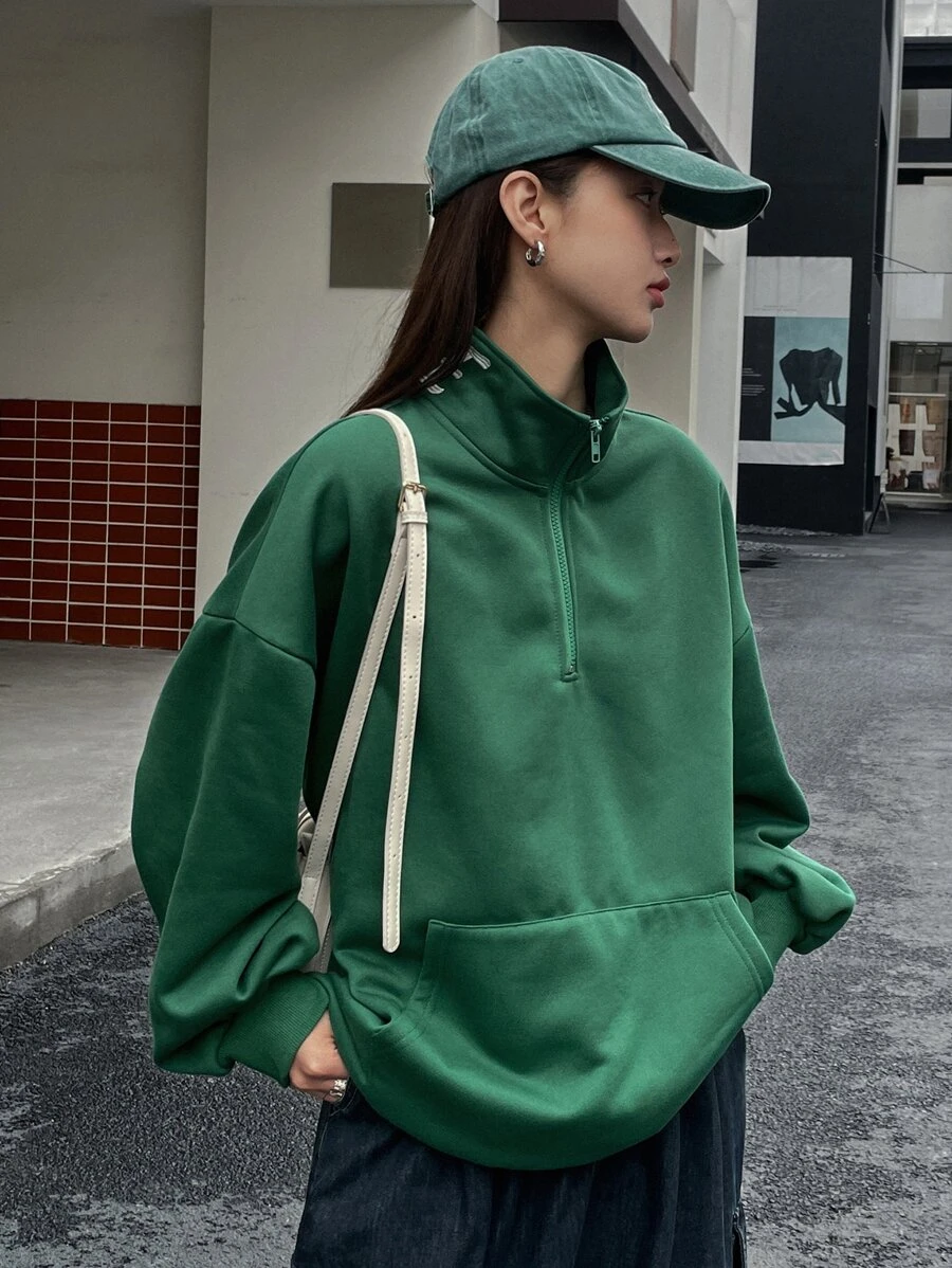 DAZY Letter Embroidery Half Zip Drop Shoulder Kangaroo Pocket Flannel Sweatshirt - Green - View 1