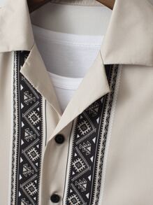 Manfinity RSRT Men Geo Print Shirt Without Tee, Short Sleeve Button Up Collar Graphic Shirt - Apricot - View 4