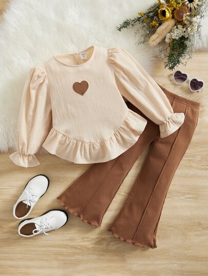 SHEIN Leap Crew Ung flicka Hjärtmönster Ryckärm Peplum Topp & Byxor med Utsvängda Ben