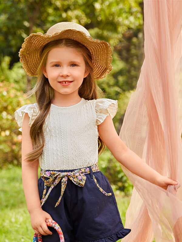 SHEIN Kids SUNSHNE Toddler Girls Contrast Lace Butterfly Sleeve Tee