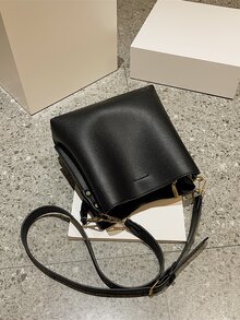 Litchi Embossed Twist Lock Shoulder Bag - Black - View 7