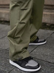 SHEIN Pantalones cargo unicolor con bolsillo oblicuo - Verde militar - Ver 3