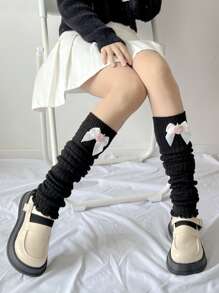 ROMWE Detachable Strawberry & Bow Decor Leg Warmers - Black - View 1