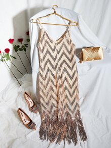 Allurite 鋸齒形印花流蘇下擺亮片吊帶洋裝 - 香檳色 - 查看 7