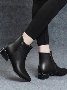 Zipper Side Point Toe Chunky Heeled Classic Boots - Black - View 4