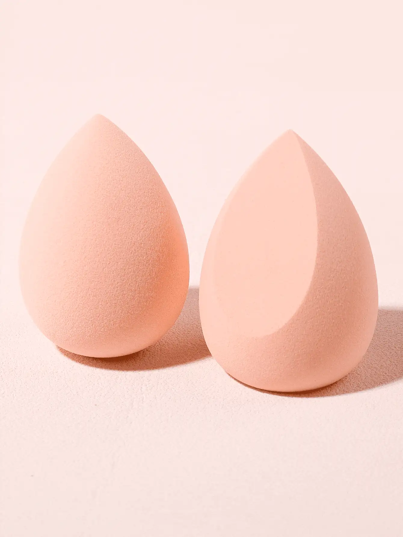 Bộ 2 miếng bọt biển trang điểm khô và ướt, với miếng bọt biển cắt nhỏ, mềm & mịn, lý tưởng để sử dụng hàng ngày hoặc đi du lịch, thích hợp cho mọi loại da, hoàn hảo để trang điểm và pha trộn để có một vẻ ngoài hoàn hảo - Màu be - Xem 3