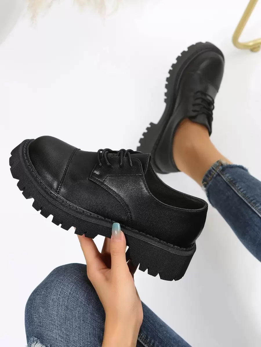 Lace-up Front Flatform Oxford Shoes - Black - View 1