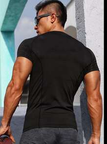 SHEIN Daily&Casual Hombres Camiseta deportiva con estampado geométrico de manga raglán - Negro - Ver 2