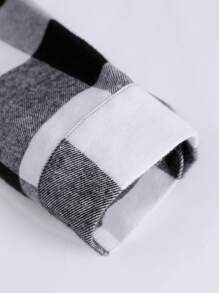 Manfinity Homme Men Plaid Print Pocket Patched Shirt Without Tee - Black - View 5