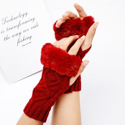 Contrast Fluffy Fingerless Gloves