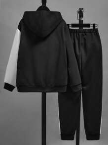 SHEIN Boys Letter Graphic Two Tone Hoodie & Joggers - Black - View 2