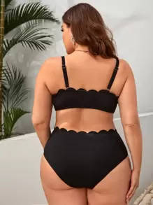 SHEIN Swim Curve Conjunto de bikini de punto acanalado con ribete de borde festoneado para mujer de talla grande, playa de verano - Negro - Ver 2