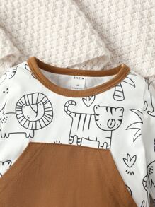 Baby Boy Cartoon Graphic Kangaroo Pocket Sweatshirt & Striped Joggers - White - View 4