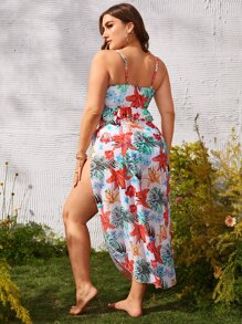 SHEIN Swim Curve Conjunto de bikini de 3 piezas de talla grande para la playa de verano con estampado tropical, top tipo camiseta con ribete de volantes anudado, bikini de cintura alta y falda de playa - Multicolor - Ver 2