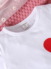 SHEIN Young Girl Heart Print Tee & Belted Shorts