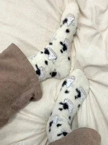2pairs Random Cow Pattern Fuzzy Crew Socks - Multicolor - View 5