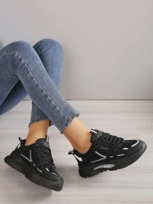 秋冬女士运动型黑色运动鞋，字母图案系带厚底运动鞋 - 黑色 - 查看 3