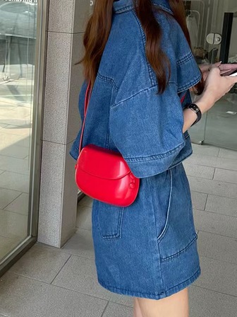 Mini Neon-red Flap Saddle Bag