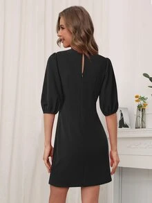 前扭結燈籠袖連衣裙 - 黑色 - 查看 2