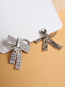 水鑽蝴蝶結裝飾夾式耳環 - 銀色 - 查看 4