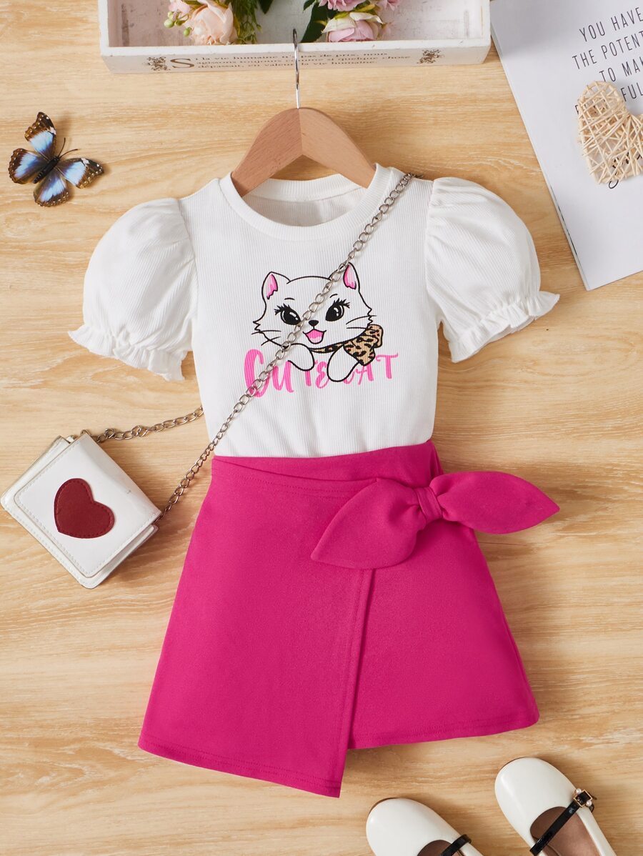 SHEIN 小女童卡通圖案泡泡袖T恤和圍裹側打結半身裙 - 彩色 - 查看 1