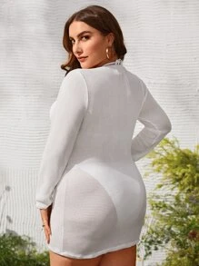 SHEIN Swim Curve 大碼紋理質感針織坦基尼套裝吊脖三角形文胸和丁字褲和罩衫洋裝3入組泳衣 - 白色 - 查看 2