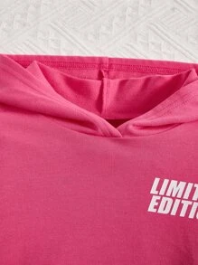 SHEIN Baby Letter Graphic Kangaroo Pocket Hoodie & Shorts - Pink - View 3