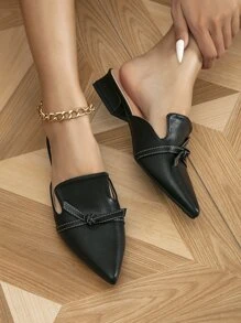 結飾尖頭平底穆勒鞋 - 黑色 - 查看 1