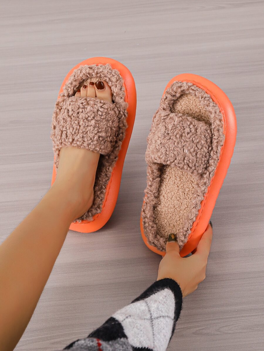 Minimalist Fuzzy Bedroom Slippers - Khaki - View 1