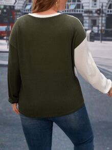 SHEIN LUNE 大碼雙色落肩袖華夫格編織T恤 - 彩色 - 查看 2