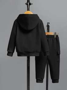 SHEIN Young Boy Letter Patched Kangaroo Pocket Thermal Hoodie & Sweatpants - Black - View 2
